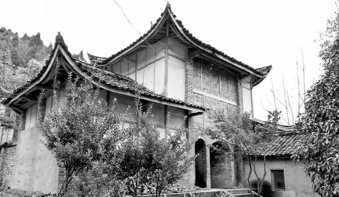δ-1.jpg